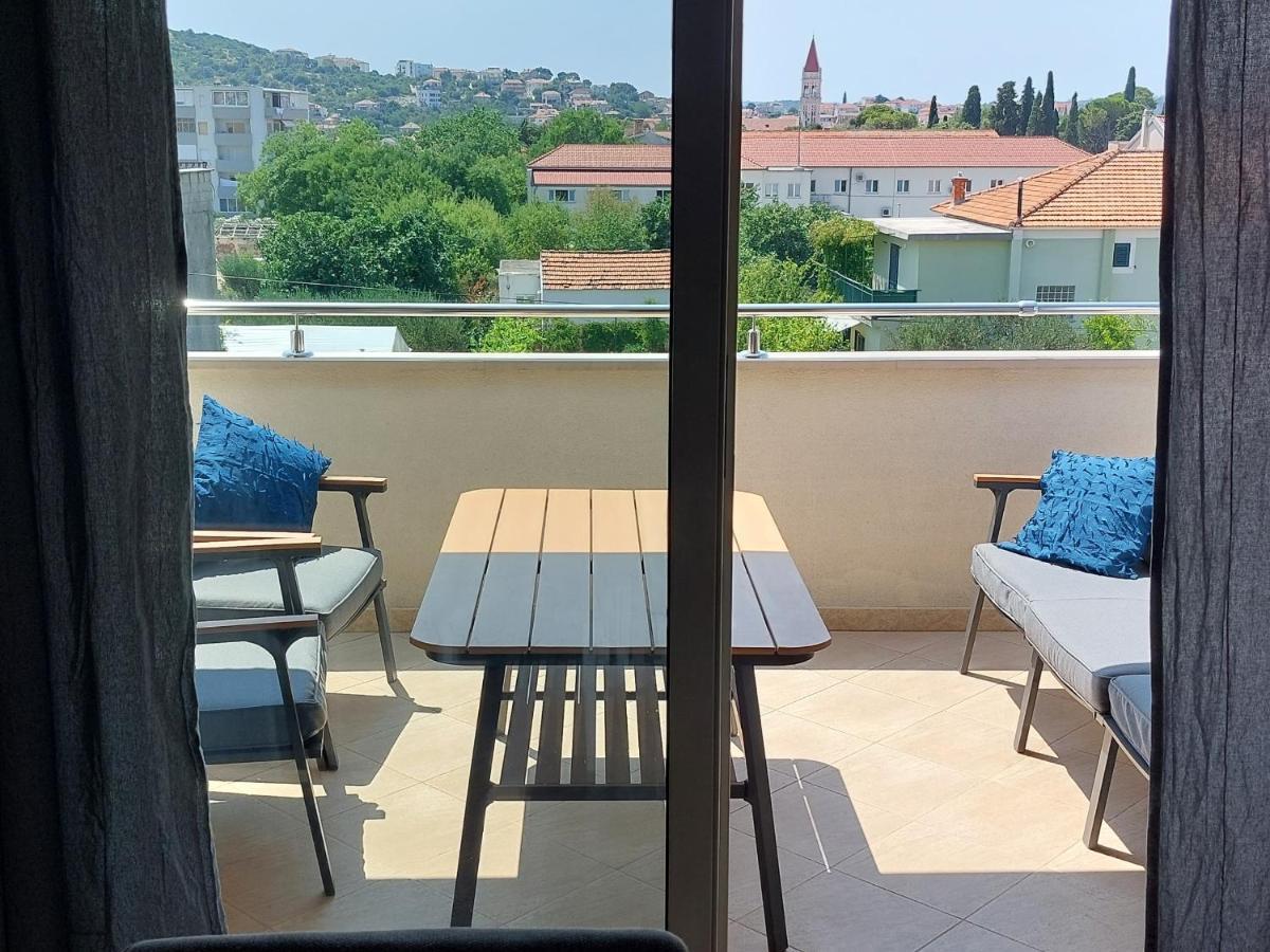 Mislav Apartment Trogir Eksteriør billede