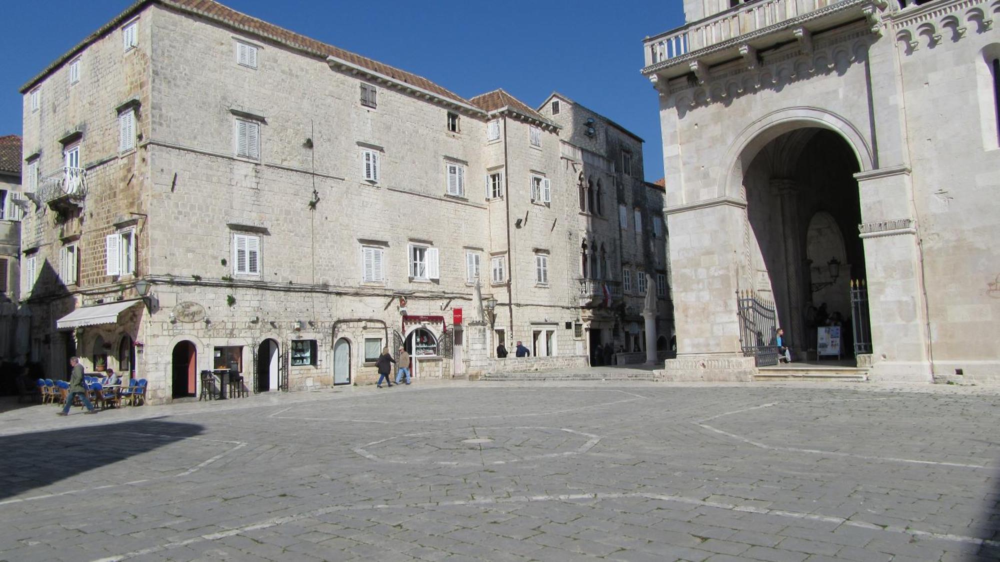 Mislav Apartment Trogir Eksteriør billede